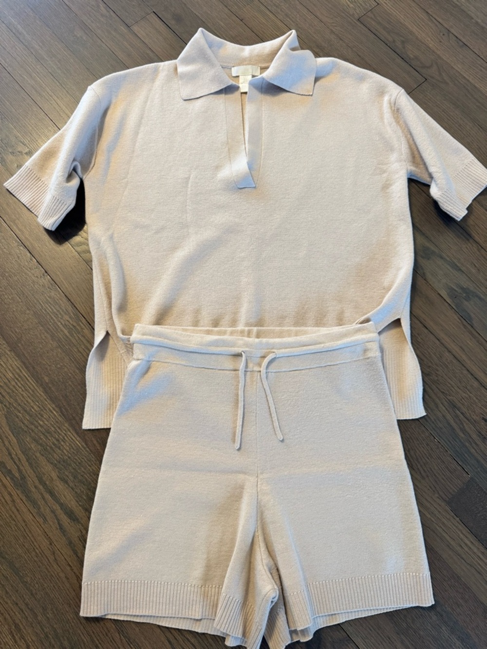 H&M Knit Polo & Drawstring Shorts Set - Light Beige